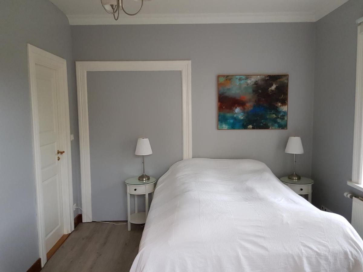 Fe Gisting Hotel อาคูเรย์รี ภายนอก รูปภาพ